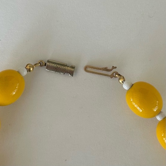 Vintage Necklace Colorful Rainbow Wood Bead Chunky Bright Funky - Picture 5 of 7